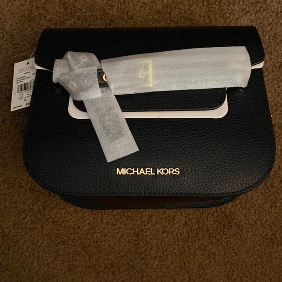 MK NWT purse - Picture 6 of 6